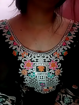 Snapshot of Mahi_Baby25 chatting on November 2025 03:12:02 AM Mahi Baby25 online show from November 2025 03:12:02 AM