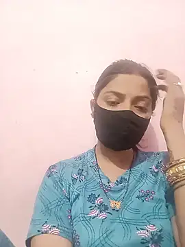 Snapshot of Mahi_Baby25 chatting on May 2026 05:18:01 PM Mahi Baby25 online show from May 2026 05:18:01 PM
