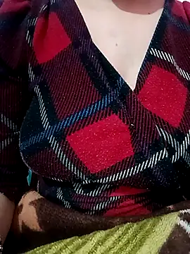 Snapshot of Mahi_Baby25 chatting on December 2025 05:07:02 PM Mahi Baby25 online show from December 2025 05:07:02 PM