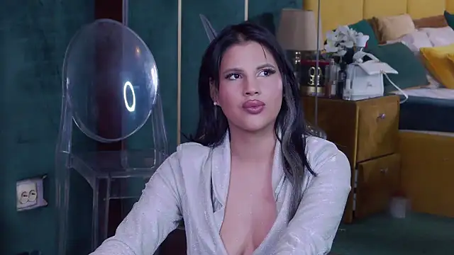 GiuliaHarvey online show from November 2025 10:10:02 PM