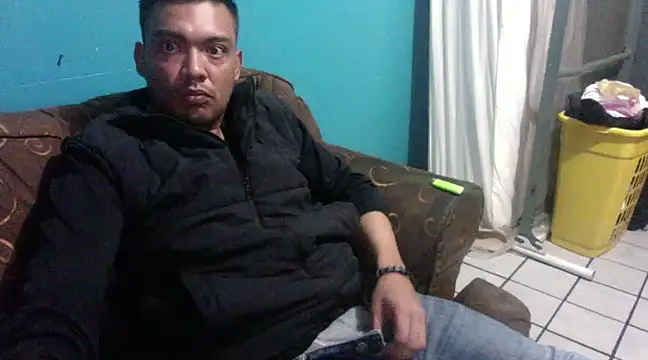 Snapshot of TUMORENO1 chatting on January 2025 12:23:01 AM TUMORENO1 online show from January 2025 12:23:01 AM