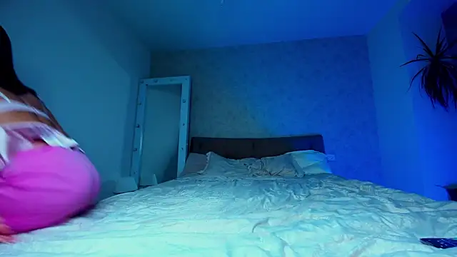 AddictedSabi online show from November 2025 06:29:02 PM