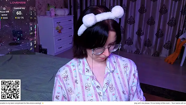 Snapshot of Nora_Failure chatting on February 2026 01:08:01 PM Nora Failure online show from February 2026 01:08:01 PM