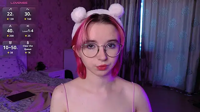 Snapshot of Nora_Failure chatting on September 2025 06:09:02 AM Nora Failure online show from September 2025 06:09:02 AM