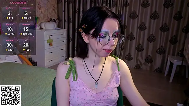 Snapshot of Nora_Failure chatting on February 2026 04:06:02 PM Nora Failure online show from February 2026 04:06:02 PM