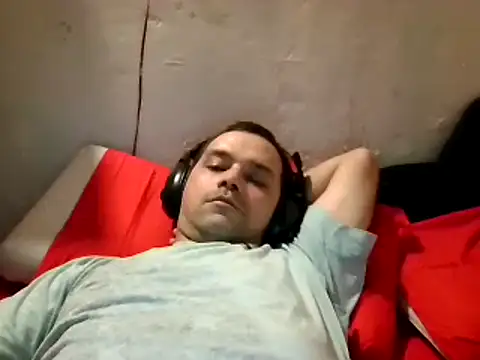 Snapshot of Lolosalvage83 chatting on March 2025 06:50:01 PM Lolosalvage83 online show from March 2025 06:50:01 PM