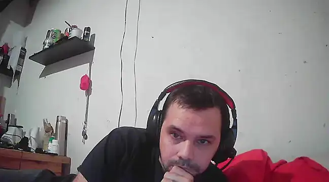 Snapshot of Lolosalvage83 chatting on March 2025 07:26:02 PM Lolosalvage83 online show from March 2025 07:26:02 PM