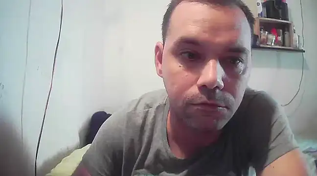 Snapshot of Lolosalvage83 chatting on January 2025 01:08:02 PM Lolosalvage83 online show from January 2025 01:08:02 PM