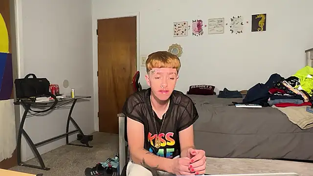 twentywithafelonyy online show from November 2025 02:15:01 AM