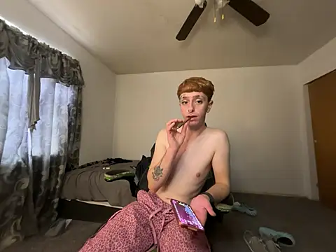Snapshot of twentywithafelonyy chatting on January 2026 07:12:01 PM twentywithafelonyy online show from January 2026 07:12:01 PM