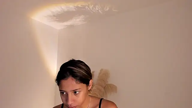 amelie murphy  online show from September 2025 01:58:02 PM
