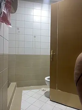 Snapshot of Layla-daloua chatting on November 2025 12:10:02 AM Layla-daloua online show from November 2025 12:10:02 AM