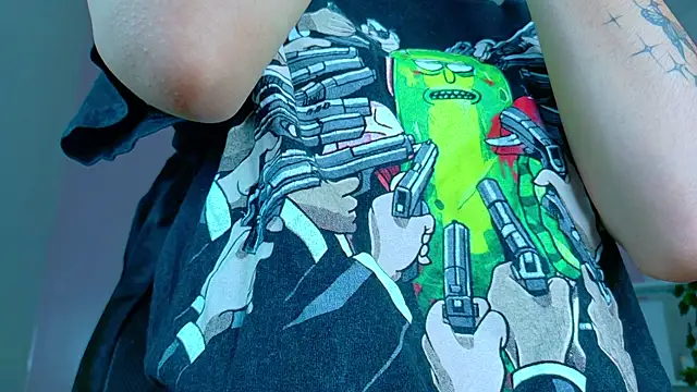 ParisFox  online show from September 2025 12:00:02 PM