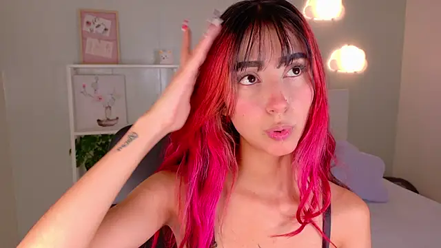 ParisFox  online show from November 2025 07:47:01 PM