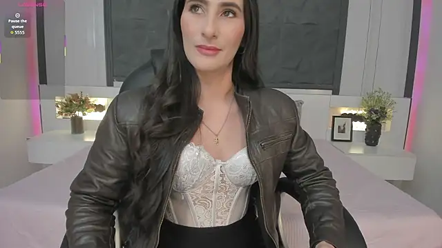 Snapshot of SaraGomez1 chatting on March 2026 12:42:01 PM SaraGomez1 online show from March 2026 12:42:01 PM