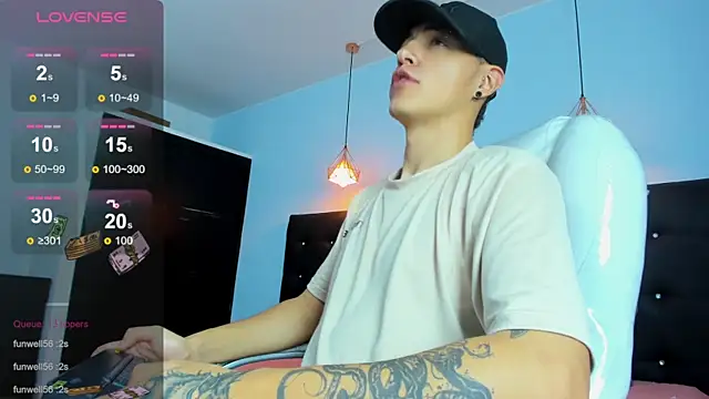 Lobo 17  online show from November 2025 03:39:02 AM