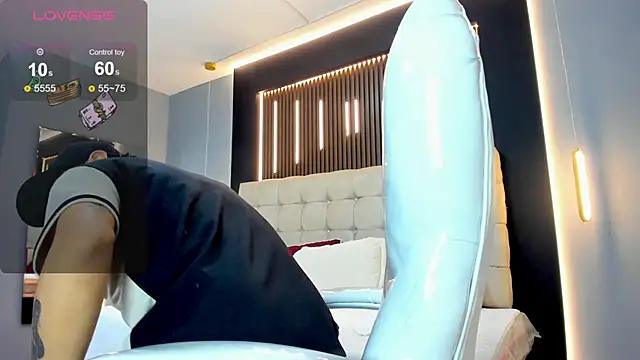 Lobo 17  online show from February 2026 03:40:02 AM