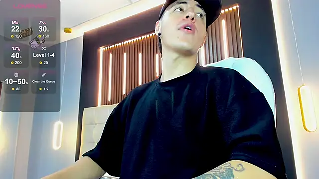 Lobo 17  online show from March 2026 03:45:02 AM