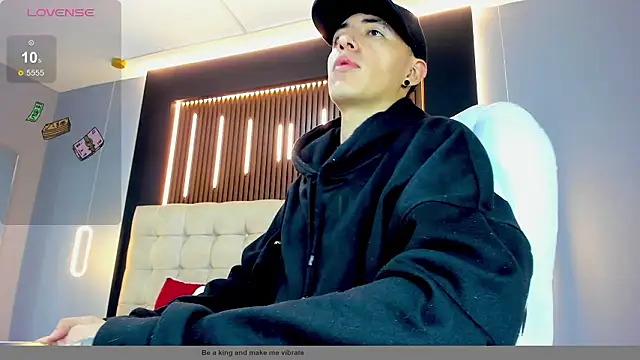 Lobo 17  online show from March 2026 03:36:02 AM