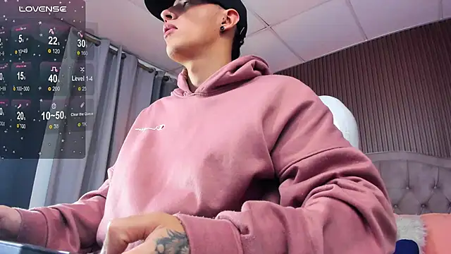 Lobo 17  online show from November 2025 10:53:01 PM