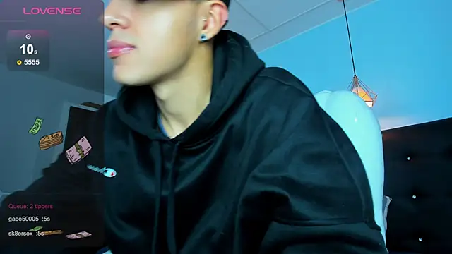 Lobo 17  online show from November 2025 03:50:02 AM