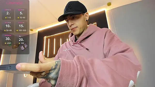 Lobo 17  online show from March 2026 03:38:01 AM