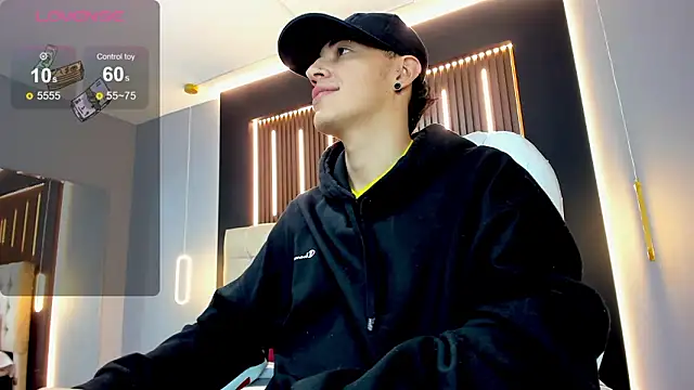 Lobo 17  online show from February 2026 08:02:02 AM