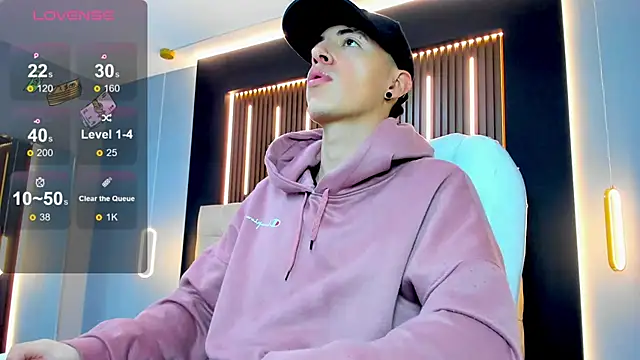 Lobo 17  online show from February 2026 03:39:02 AM