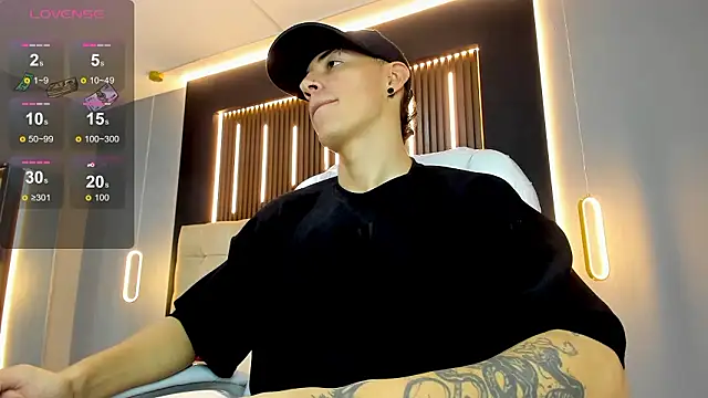 Lobo 17  online show from March 2026 02:48:01 AM