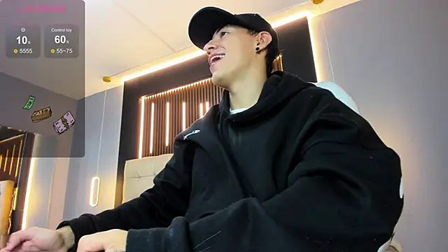 Lobo 17  online show from April 2026 03:52:02 AM