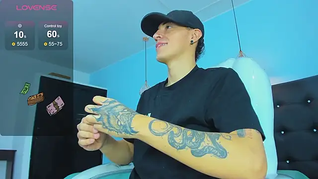 Lobo 17  online show from January 2026 03:43:02 AM