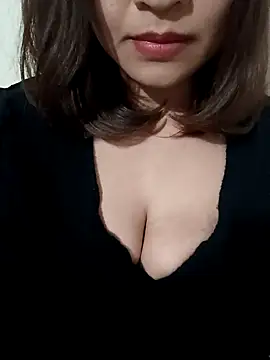 Snapshot of AssAsiancute chatting on January 2025 04:40:01 PM AssAsiancute online show from January 2025 04:40:01 PM