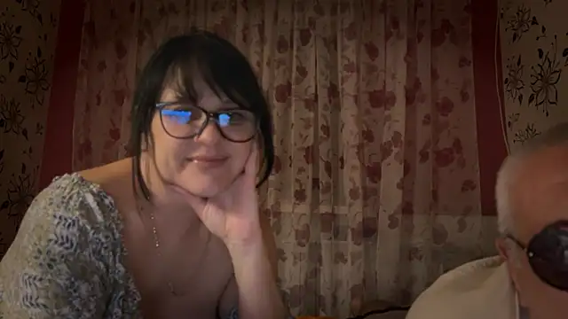 StellarTeam online show from November 2025 06:56:02 PM