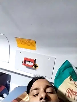 Snapshot of indianjhonny9123 chatting on November 2025 01:17:01 AM indianjhonny9123 online show from November 2025 01:17:01 AM