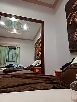 Snapshot of scottish068 chatting on March 2025 04:41:01 PM scottish068 online show from March 2025 04:41:01 PM