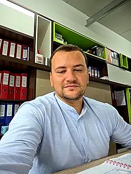 Snapshot of KarlosCarutox chatting on September 2025 11:09:02 AM KarlosCarutox online show from September 2025 11:09:02 AM