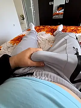 Snapshot of KarlosCarutox chatting on October 2025 09:11:02 AM KarlosCarutox online show from October 2025 09:11:02 AM