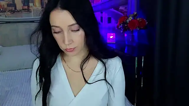 Snapshot of MonikaSweetXXX chatting on October 2025 06:31:01 PM MonikaSweetXXX online show from October 2025 06:31:01 PM