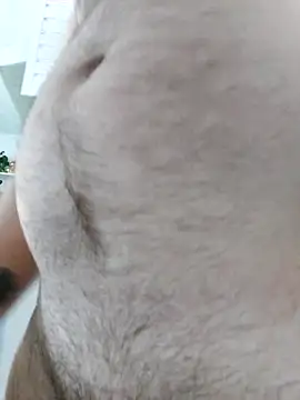 QcMisterv13 online show from November 2025 06:22:01 PM