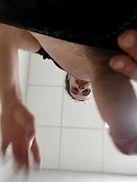 QcMisterv13 online show from October 2025 02:36:02 PM