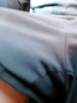 QcMisterv13 online show from October 2025 08:19:01 PM