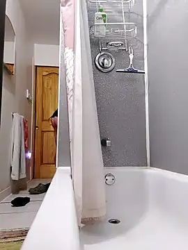 QcMisterv13 online show from October 2025 02:49:02 AM