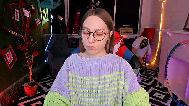 Snapshot of AphexQueen chatting on February 2025 01:06:01 PM AphexQueen online show from February 2025 01:06:01 PM