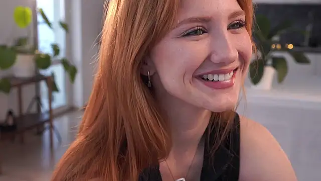 EsmaCrumbley online show from February 2026 04:21:01 AM