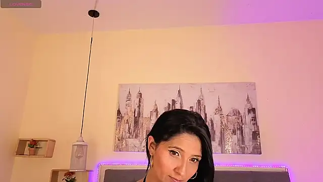 emily leinner online show from June 2026 01:58:02 AM