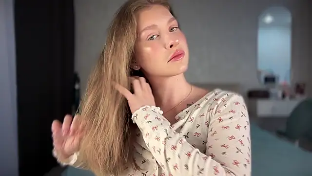 Snapshot of Scarlett_Florence chatting on November 2025 11:21:02 AM Scarlett Florence online show from November 2025 11:21:02 AM