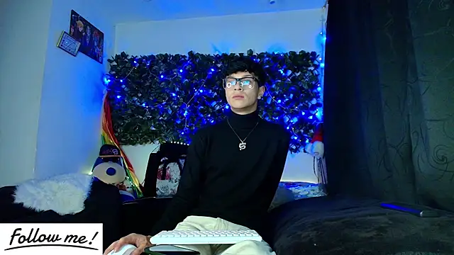 twink sebas  online show from January 2025 05:05:01 AM