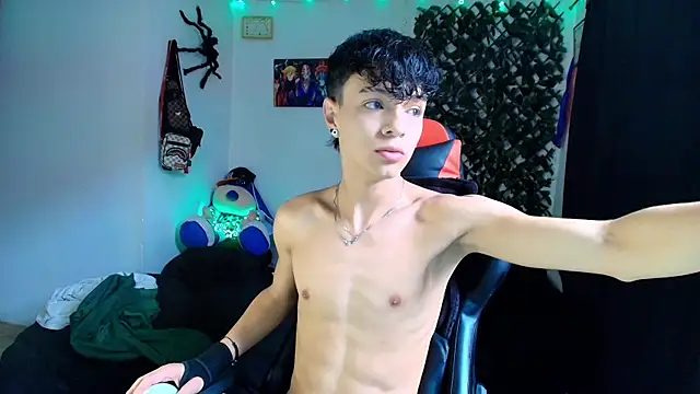twink sebas  online show from February 2025 03:34:01 PM