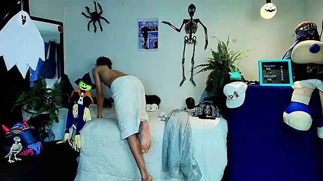 twink sebas  online show from October 2025 02:01:02 AM