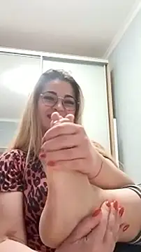 pussyCat t online show from January 2026 05:16:02 PM